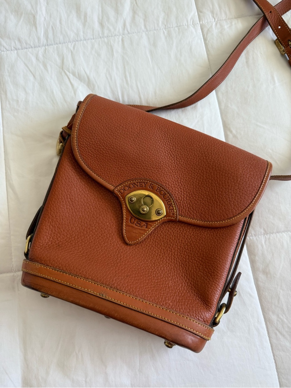 Dooney and Bourke Bag